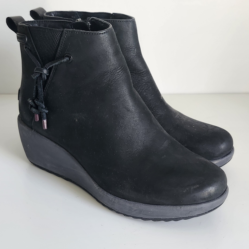Sperry Top-Sider Waterproof Women's Black Ankle Boots